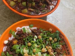 -玲玲米粉·新疆现炒米粉(大十字总店)