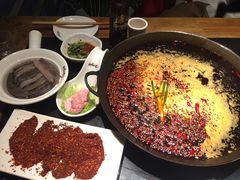 -纸盐河码头火锅(十八梯店)