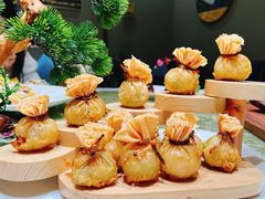 脆皮石榴球-寻味顺德·珍之宝酒楼(银钻店)