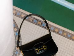 -Gucci(重庆IFS店)