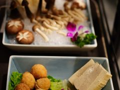 -大头椰·海南椰子鸡火锅(思明万象城店)