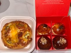 -HOT CRUSH趁热集合·现烤面包(环球港店)