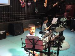 -IN-SHOW音秀音乐艺术中心 架子鼓钢琴(大宁校区)