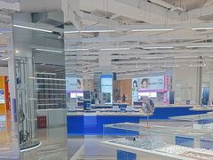 -优购镜仓(黄岛吾悦店)