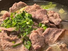 -全牛匠·乐山跷脚牛肉(新中关店)
