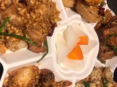 避风塘拼盘-汤城小厨•粤菜•靓汤(苏州街店)