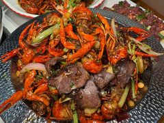 -乡土黄·鲜牛肉火锅·小龙虾(兴业街店)