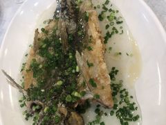 特色葱油飞鱼-岭南海晏楼(滨江东总店)