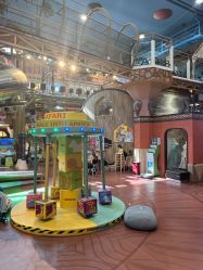 -卡通尼·Safari非洲探索乐园·生日会(金桥国际商业广场店)