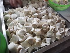 -周震馄饨