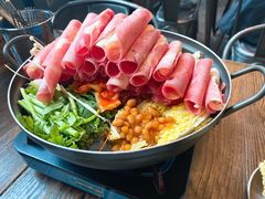部队锅-MI WU FACTORY米屋美食工厂餐厅(绿地店)