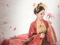 -九月鹰飞汉服摄影工作室