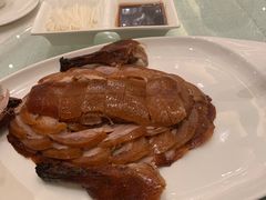 金牌片皮鸭-亢龙太子酒轩(东湖店)