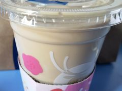 樱花小铁-瑞幸咖啡(尚都国际店)