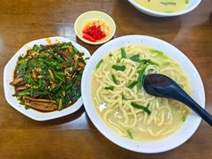 -三百碗宝应长鱼面(板仓街店)