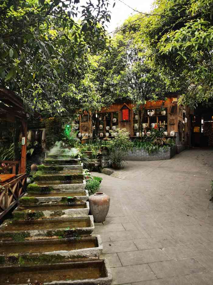 青城甲(青城山店)-"【vip有特权】一家非常有情怀的川菜馆.