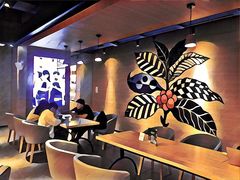 -瑞幸咖啡(外滩SOHO店)