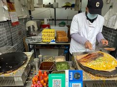 -正宗杂粮煎饼香软鸡蛋饼