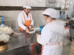 -老西白点心店