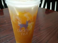 大颗杨枝甘露-瑞幸咖啡(长城万富汇店)