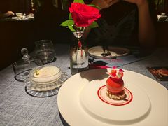 -弦月窗LUNETTE BY AMANDA(复兴路店)