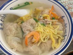 鲜肉馄饨-长人馄饨铺(解放街店)