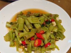 -黄泥岗·地道湖北菜(奥特莱斯店)