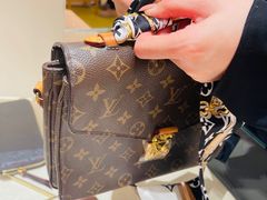 -LV路易威登(德基广场店)