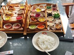 -双桥园·云南过桥米线(古城南门店)