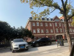 -上海惠灵顿外籍人员子女学校