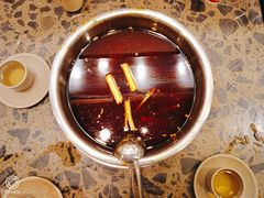 -肖肖酸萝卜鱼火锅(总店)