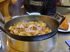 -胡须佬鸡煲四季火锅店(石厦西村直营店)