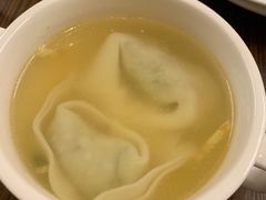 刀鱼馄饨-黄嘉喜来登酒店-采悦轩中餐厅(滨江中路店)