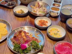 -明洞阿姨·韩式酱蟹烤肉·创意料理(三元桥店)