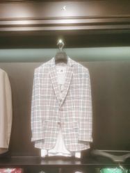 -亨生西服(陕西北路店)