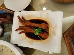 鼓油皇碌大鸡腿-颐东国宴大酒店