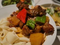 大盘鸡手工面-一醒·手工面·西北传统小吃(悠方购物中心店)