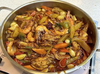 #城市向导官#今天外卖吃点啥烧烤摊前烟火升腾