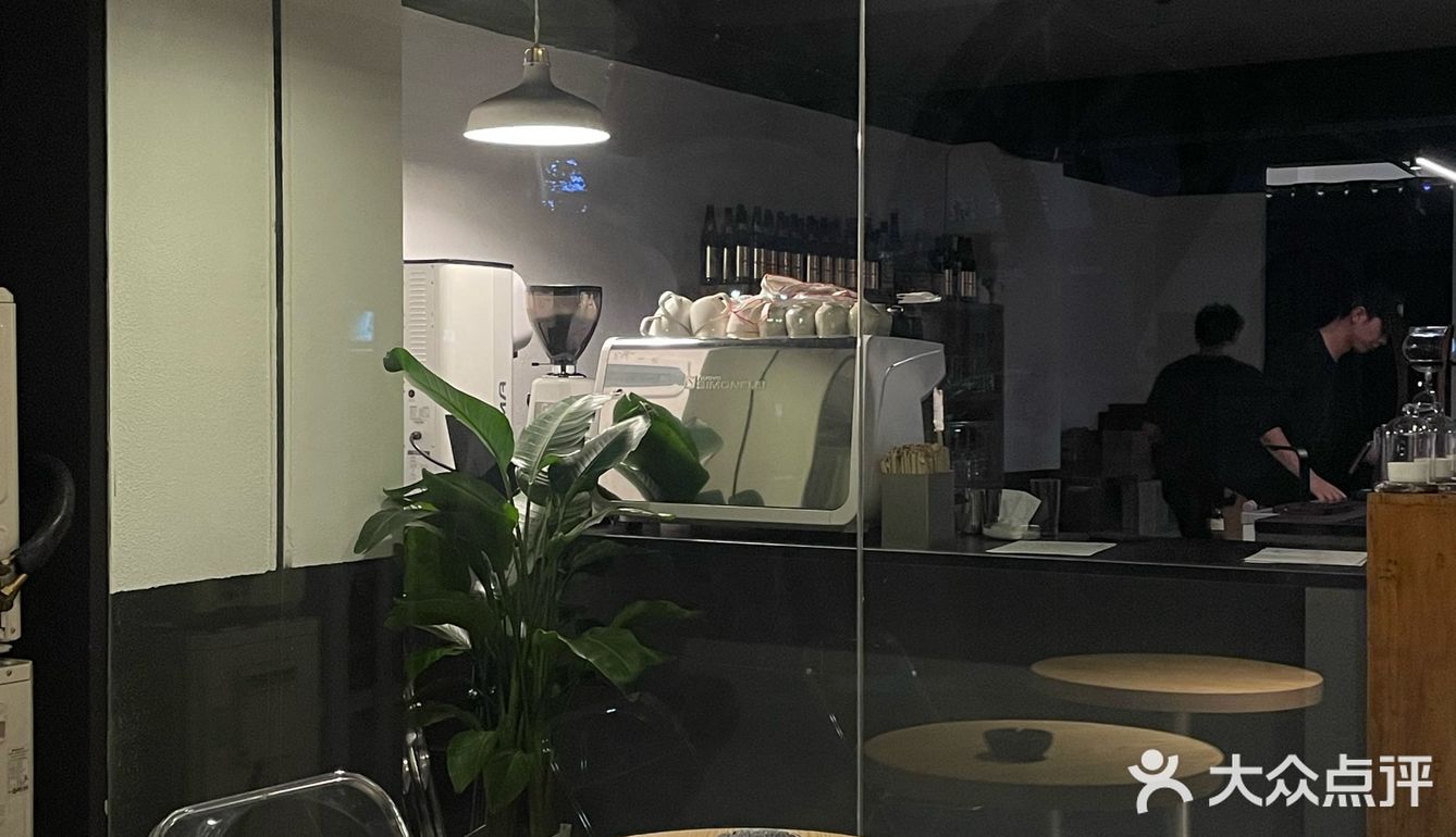 佛山探店｜绝对又是佛山顶流“酒咖”！！🍃