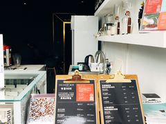 -UNI UNI(环亚凯瑟琳店)