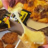 在南昌你绝对没有吃过的螺蛳粉比萨🍕