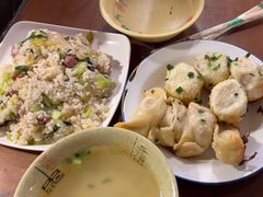 -舒蔡记生煎菜饭(云南中路店)