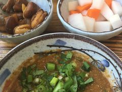 -毛辣果·贵州红酸汤牛肉火锅(西单店)