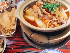 -沙胆彪炭炉牛杂煲(上海日月光广场店)