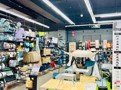 -迪卡侬(徐泾店)