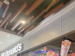 -麦当劳(中二横路店)