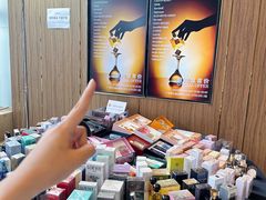 -广州周大福金融中心