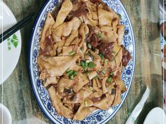 -壹阁胡羊焖饼(特色小吃街店)