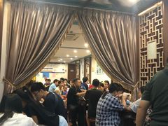 等位区-仁信老铺甜品(北京路店)