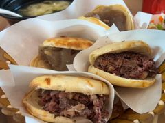 -闫家驴肉老店(华电一校店)